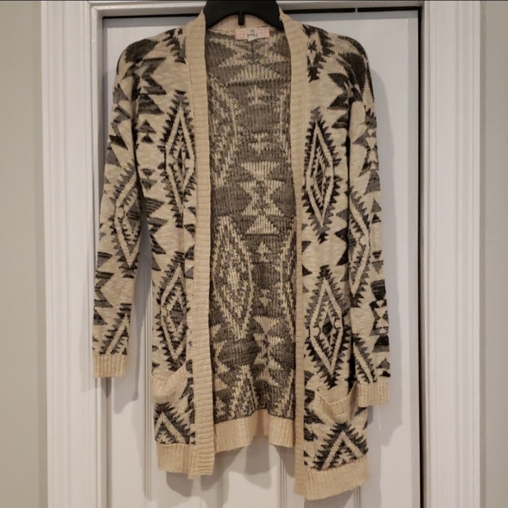 Cute Boho Cardigan!
